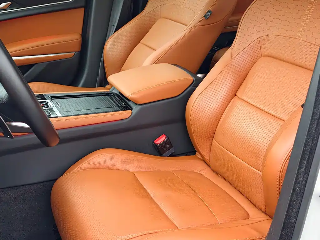 Jaguar XFL 2024 2.0T P300 Flagship Sport