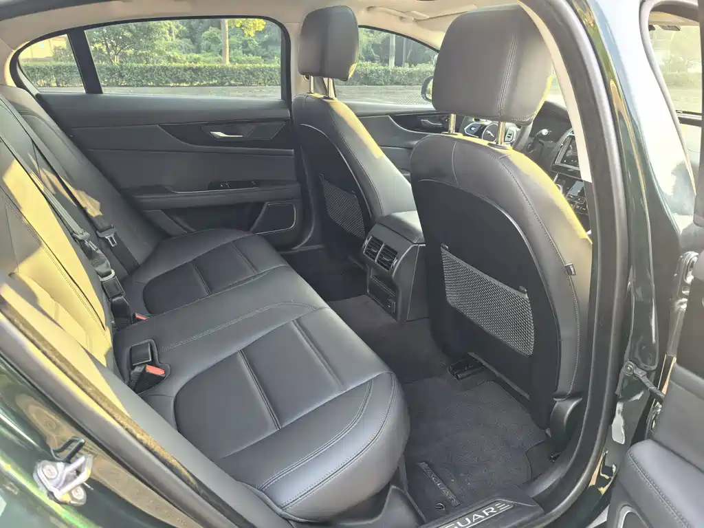 Jaguar XEL — миниатюра 10