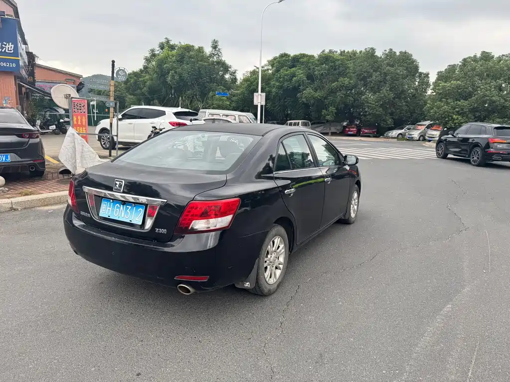 Zotye Zotye Z300 — миниатюра 7