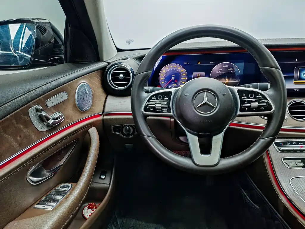 Mercedes-Benz E-Class E 2019 E 300 L Luxury