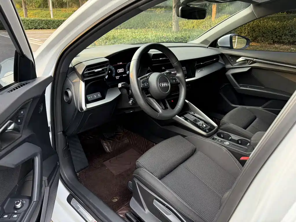 Audi A3 — миниатюра 4