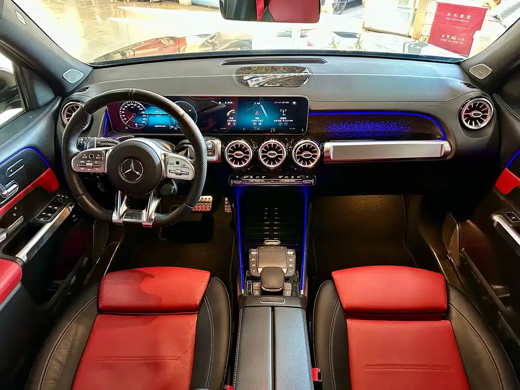 Mercedes-Benz GLB AMG — миниатюра 5
