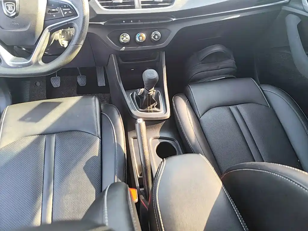 Baojun 360 — миниатюра 14