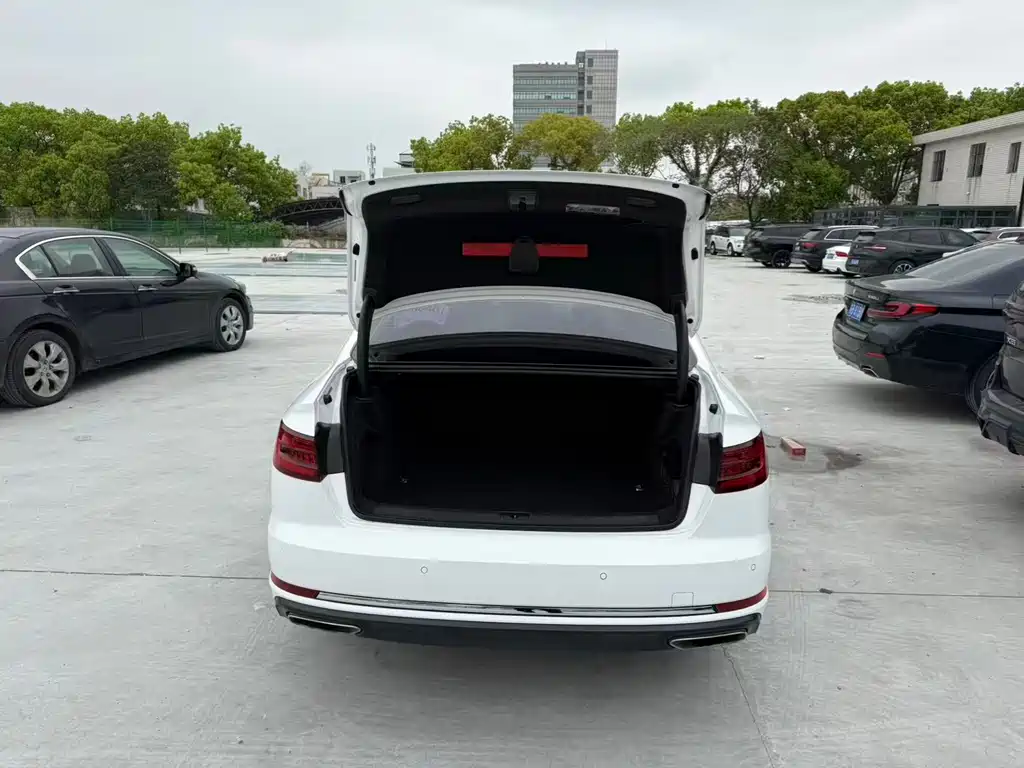 Audi A4L 2018 30 40 TFSI