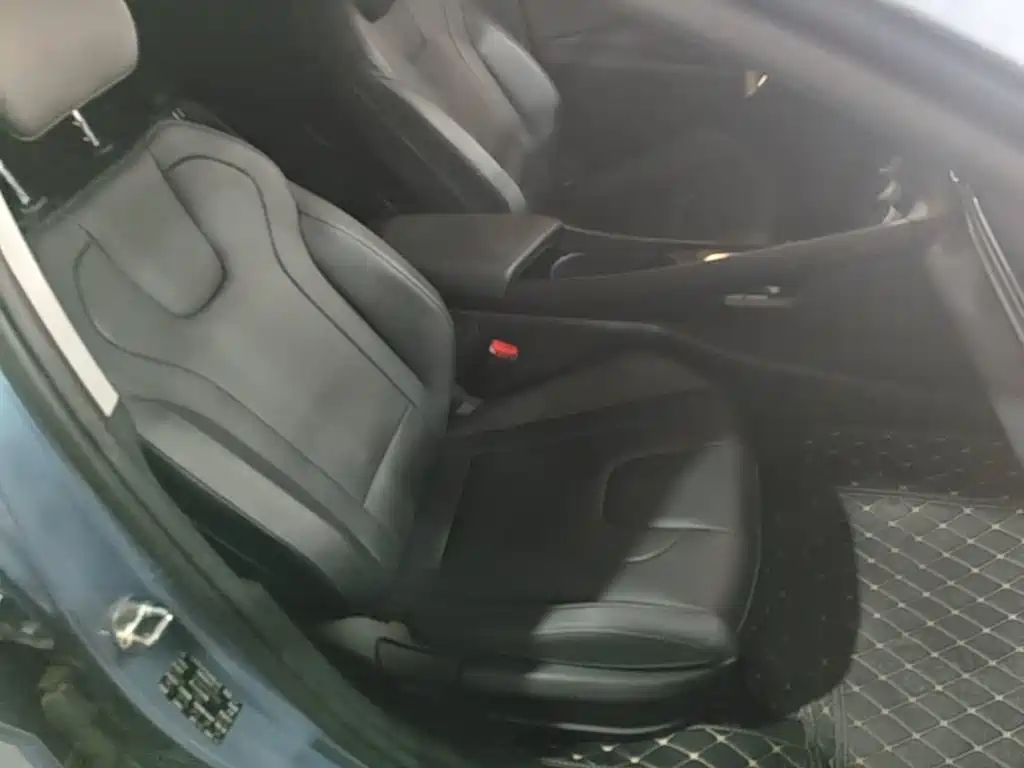 Hyundai Elantra — миниатюра 25