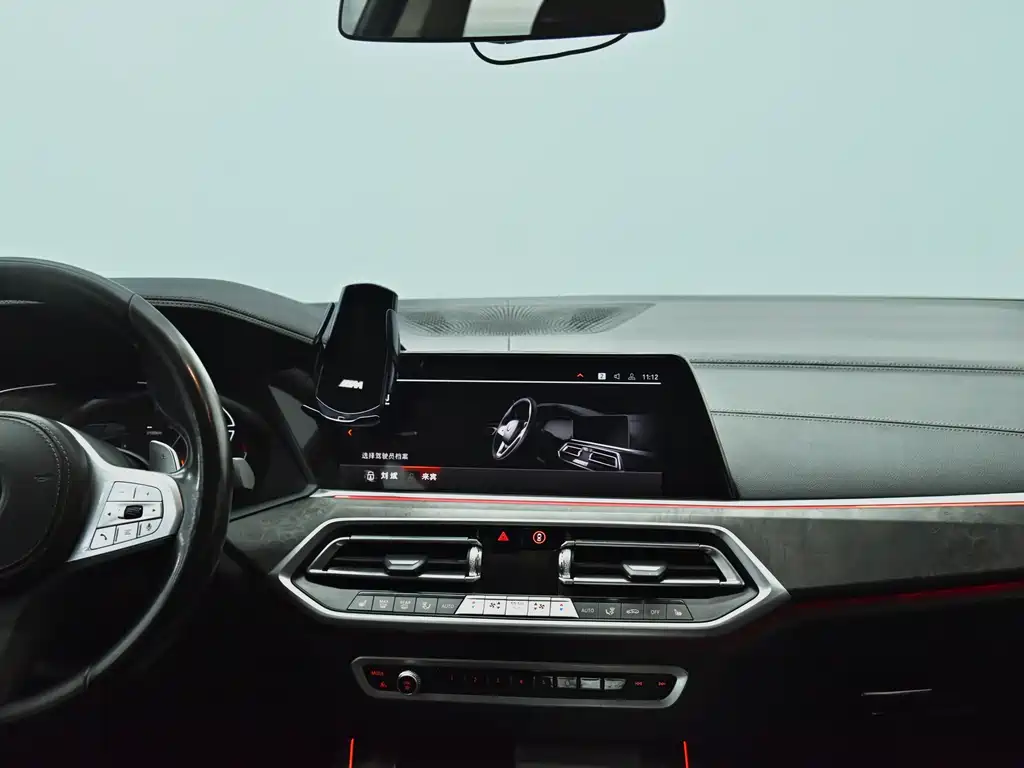 BMW X5 — миниатюра 12