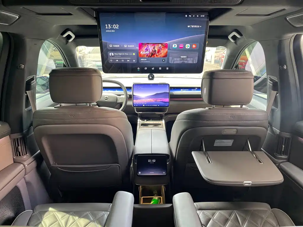 NIO ES8 — миниатюра 16