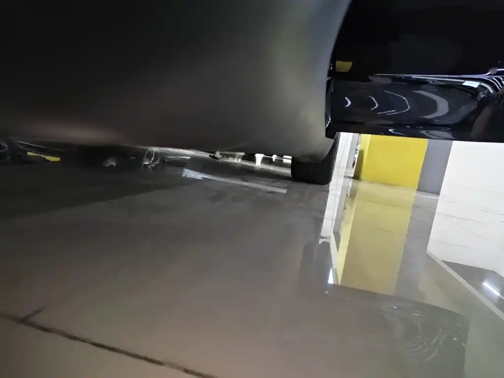 Tesla Model Y — миниатюра 22