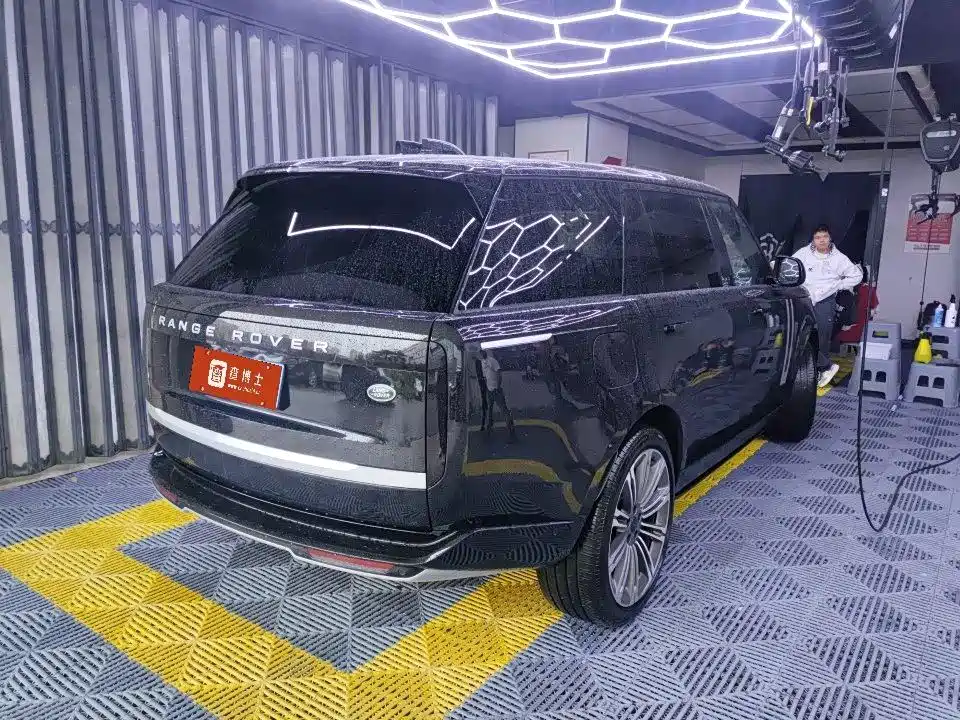 Land Rover Range Rover — миниатюра 7