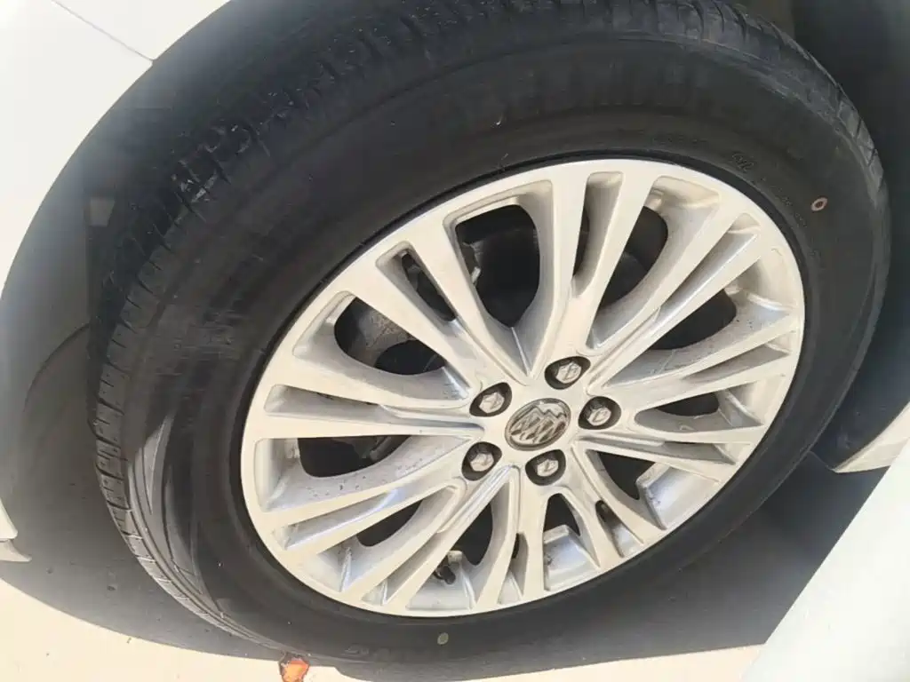 Buick Excelle — миниатюра 23