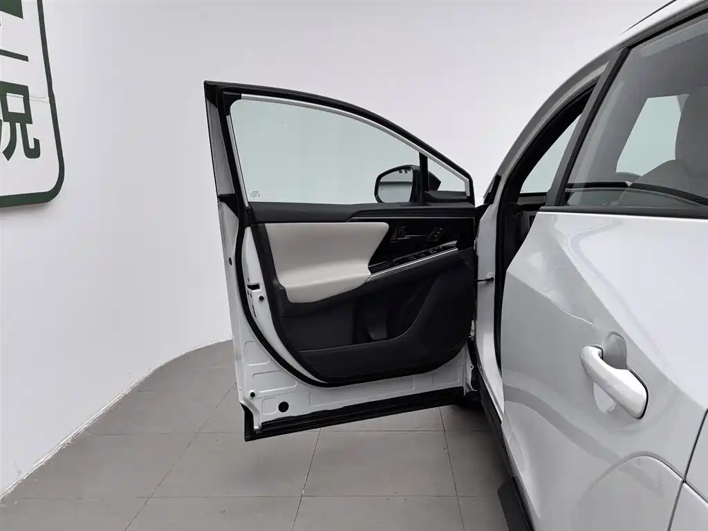 TOYOTA PLATINUM WISDOM 4X