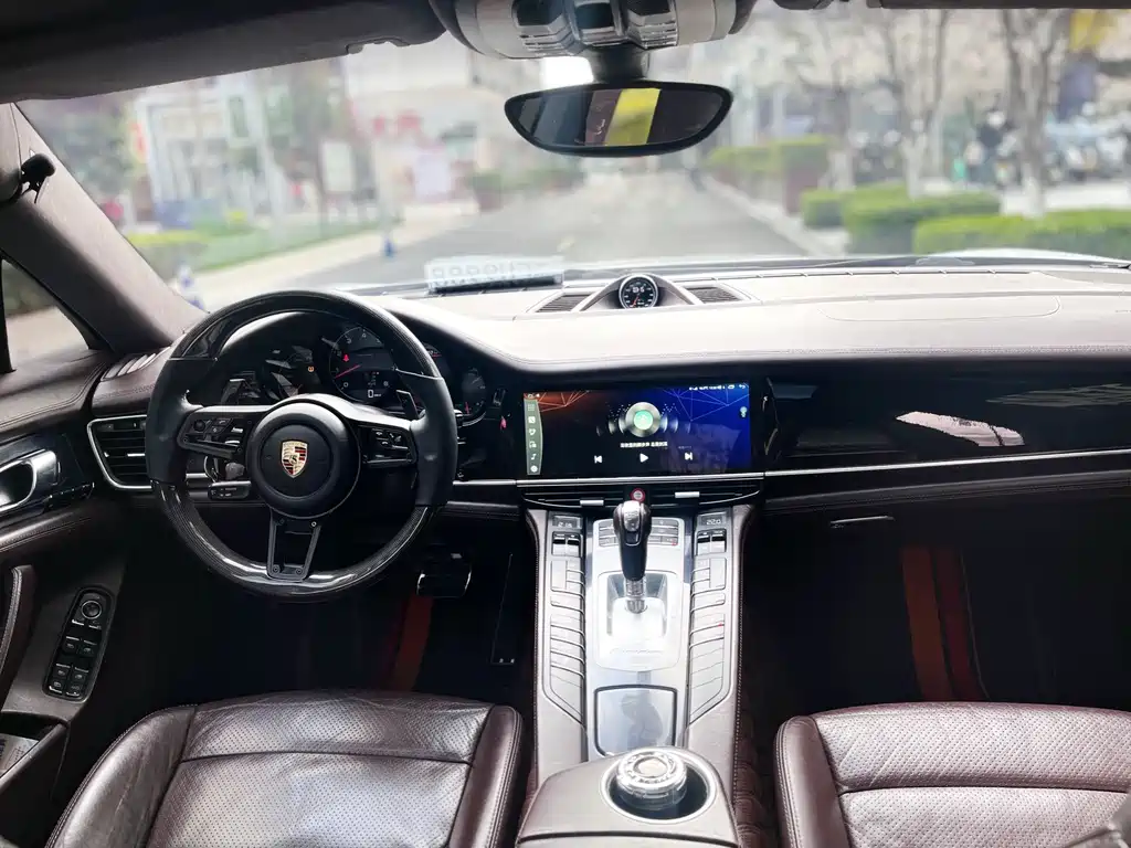 Porsche Panamera — миниатюра 11