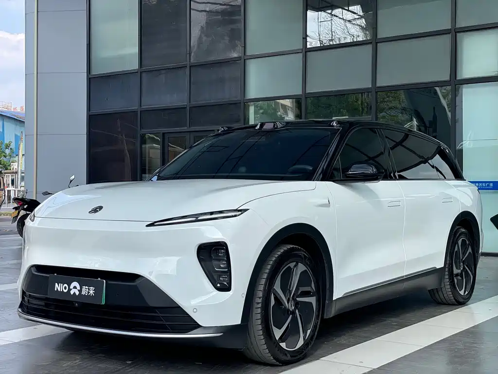 NIO ES8 — миниатюра 10