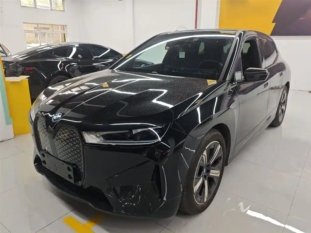 BMW iX 2023