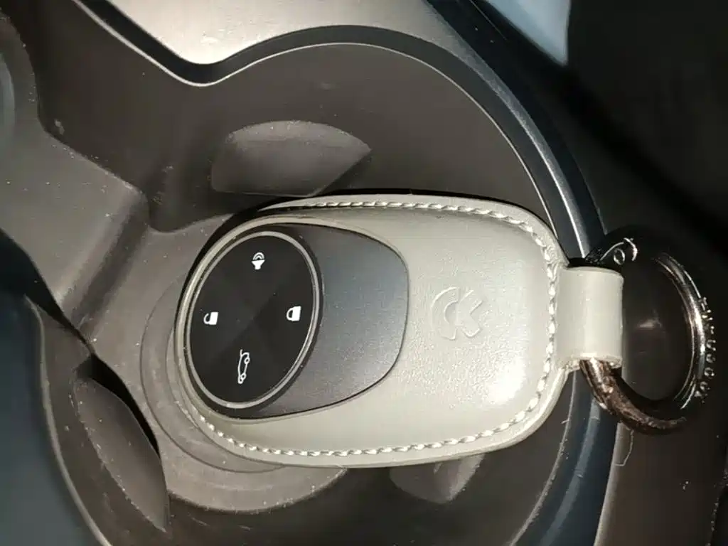 NIO ES6 — миниатюра 9