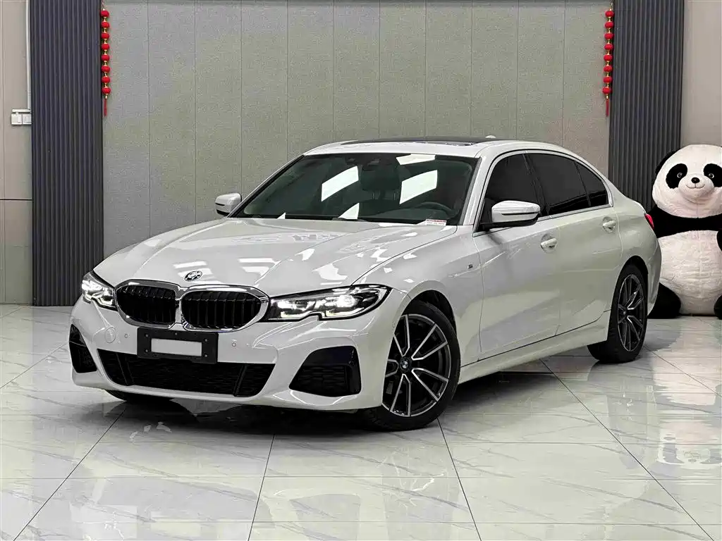 BMW 3 Series 2020