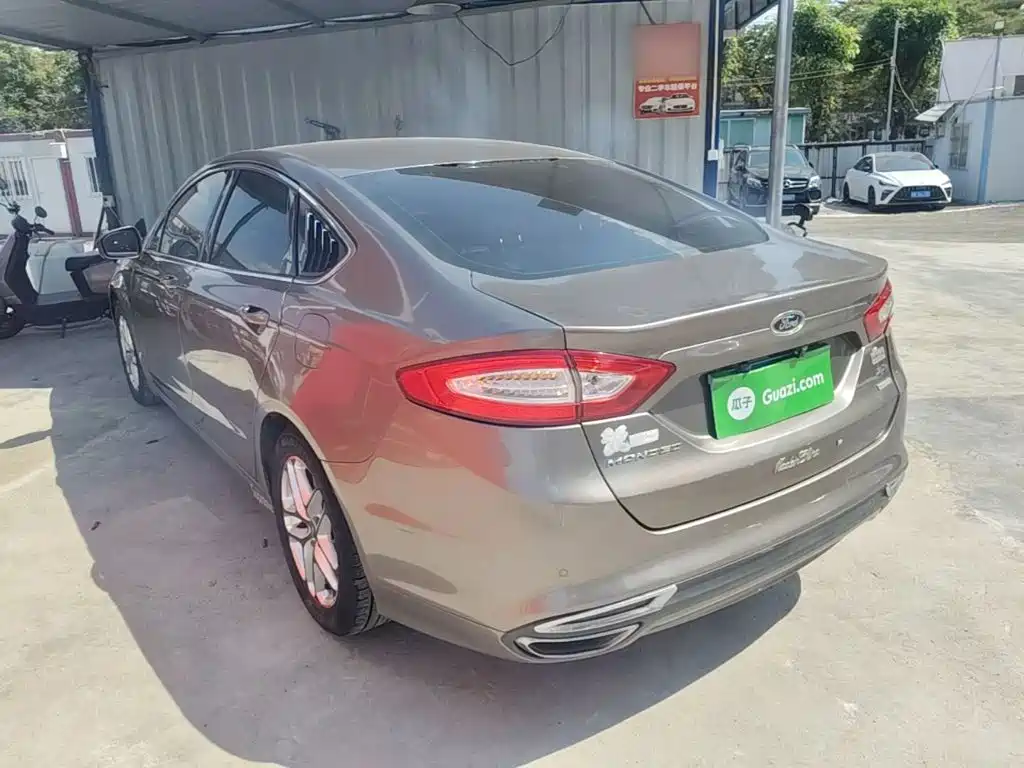Ford Mondeo — миниатюра 23