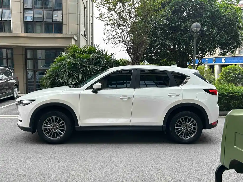Mazda CX-5 2021 2.0L AT
