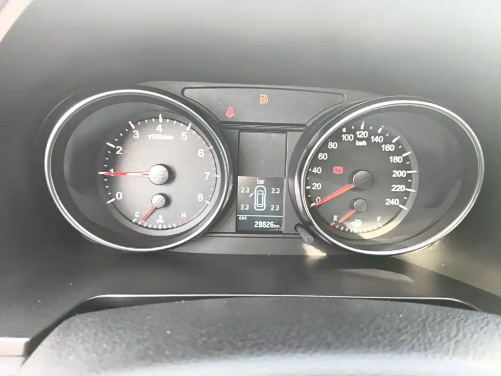 Haval M6 — миниатюра 12