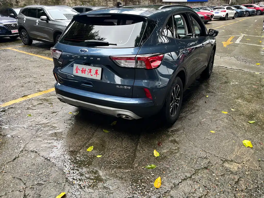 Ford Escape — миниатюра 6