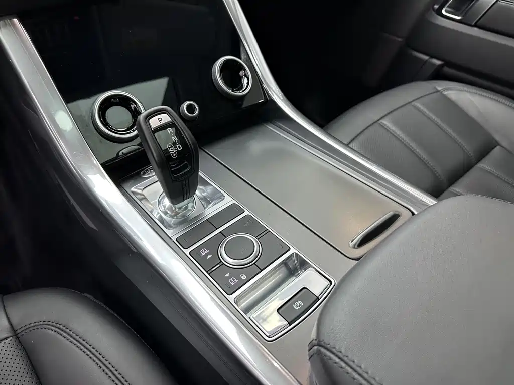 Land Rover Sport — миниатюра 18