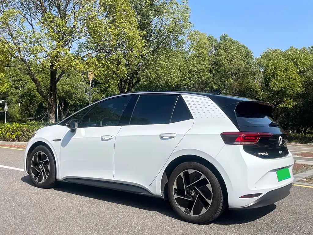 Volkswagen ID.3 — миниатюра 4