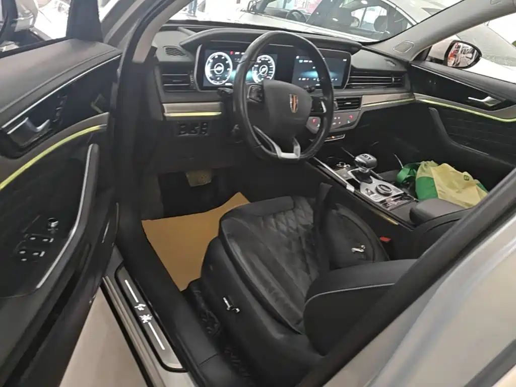 Hongqi Hongqi HS5 — миниатюра 16