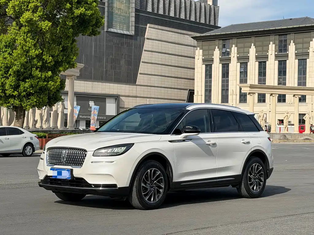 Lincoln Corsair 2022