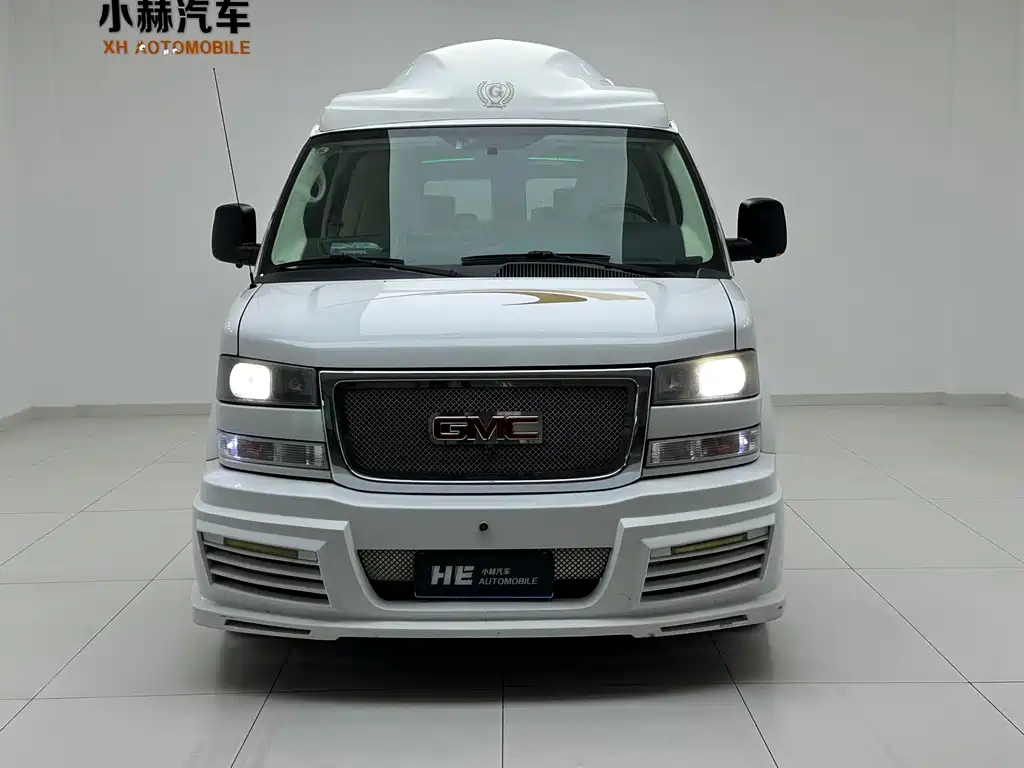 GMC Savana — миниатюра 3