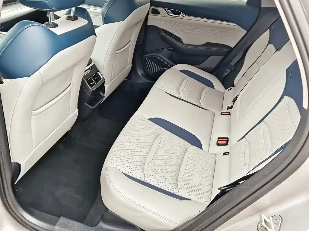 Geely Xingrui — миниатюра 10