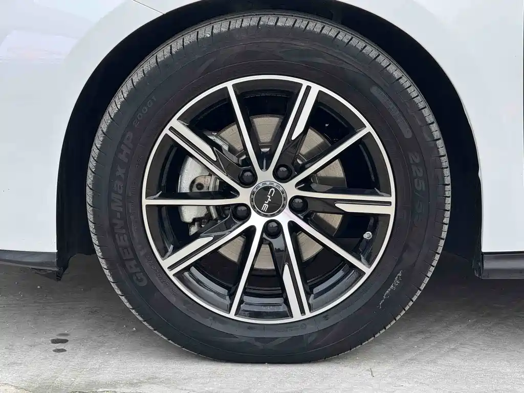 BYD SEAL 06 NEW ENERGY