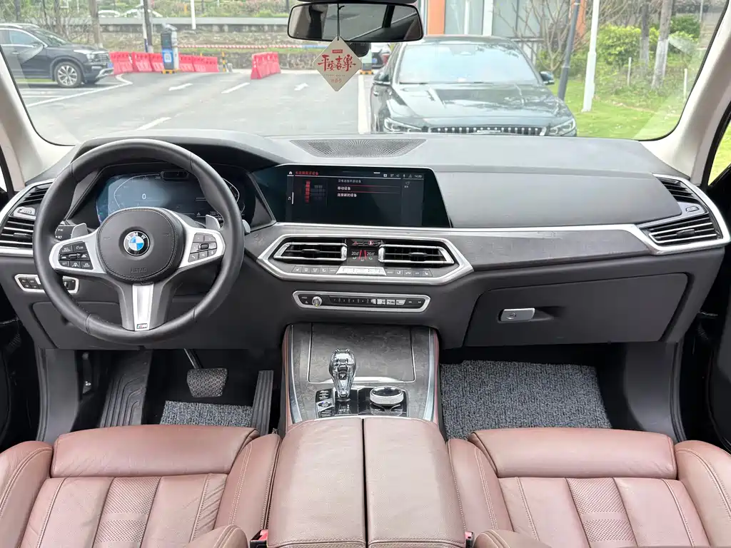 BMW X5 2019 xDrive40i Premium M Sport