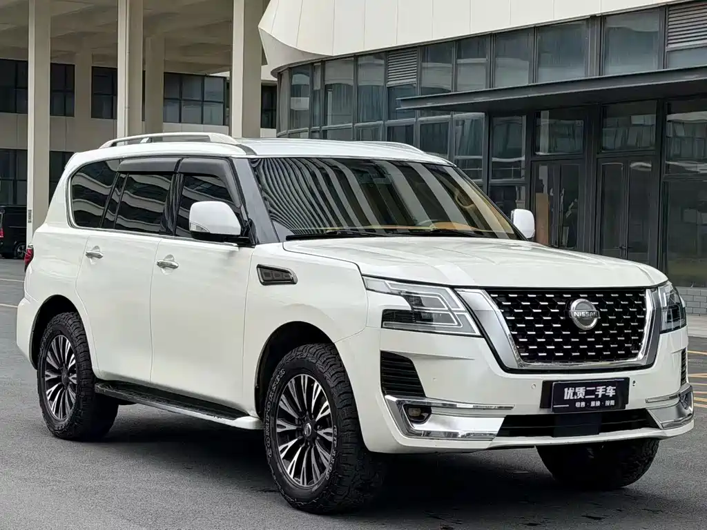 Nissan Patrol 2018 4.0L