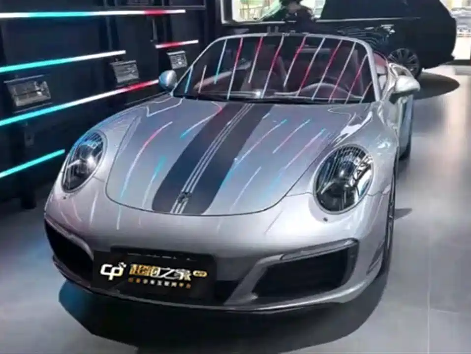 Porsche 911 2018