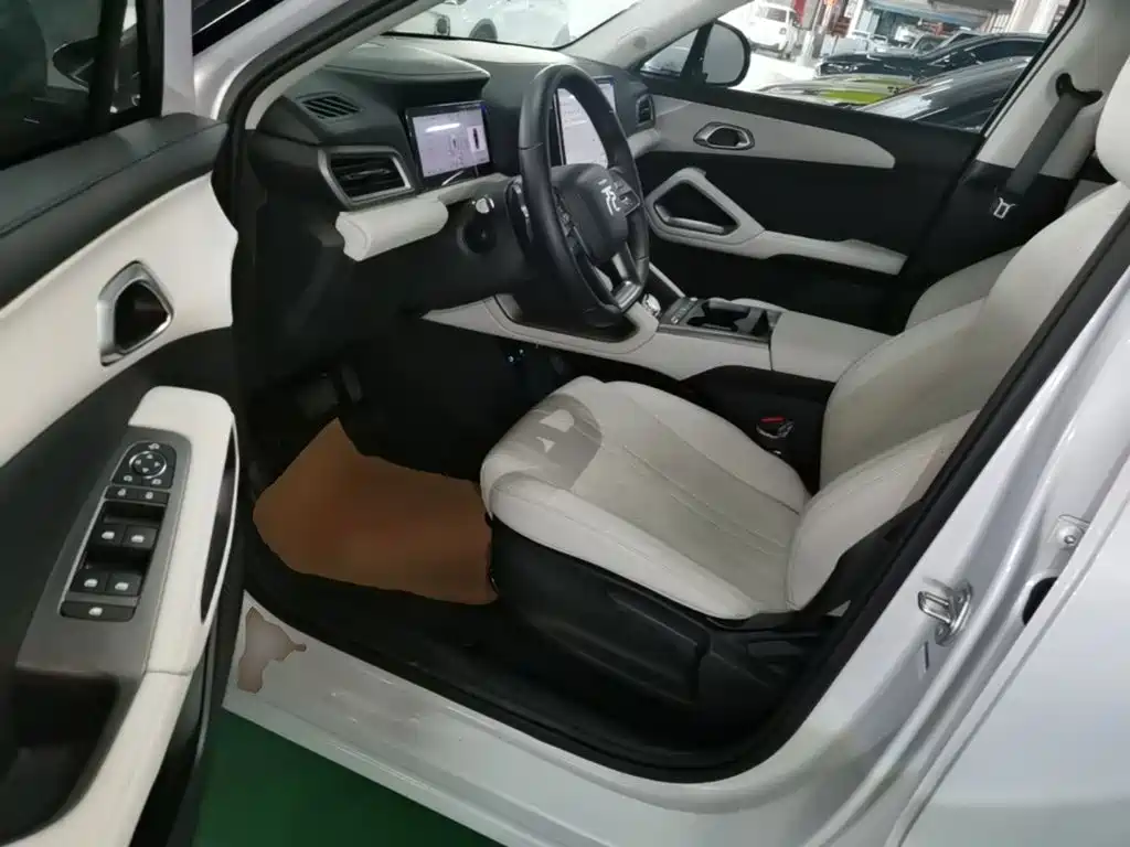BYD Yuan UP — миниатюра 15