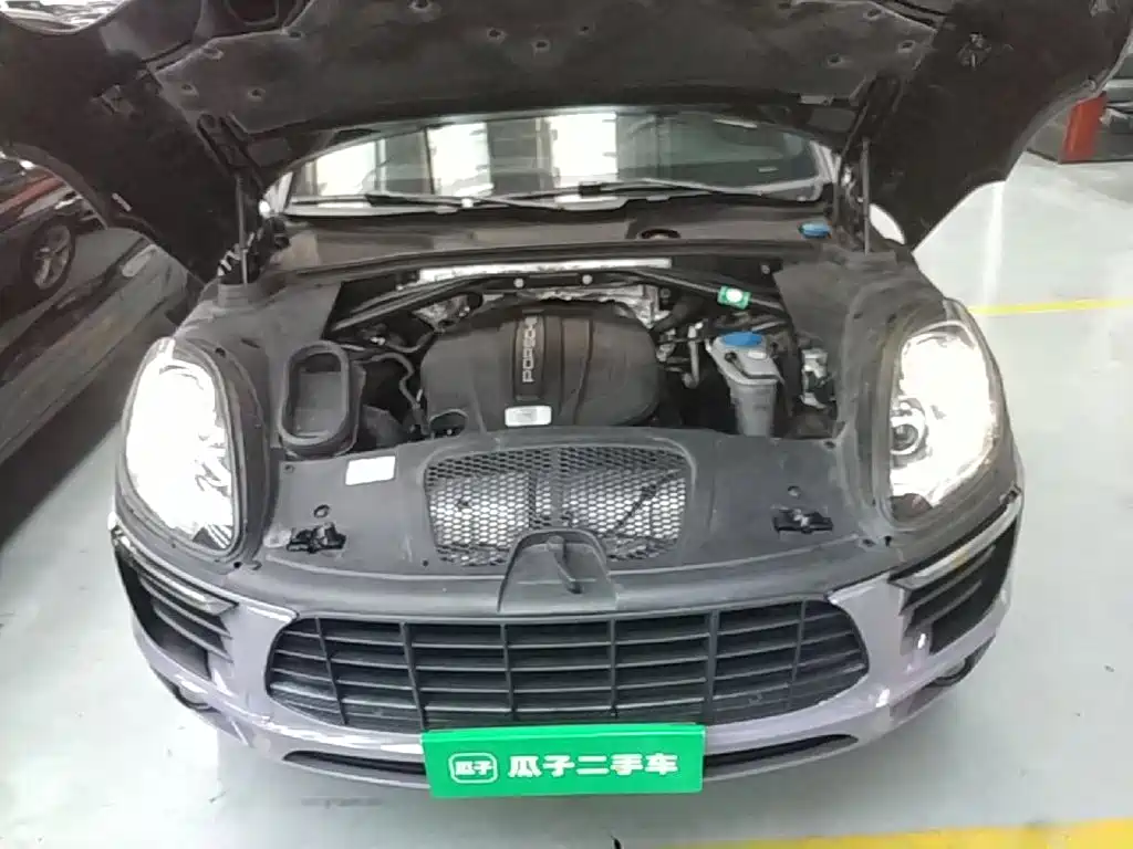 Porsche Macan — миниатюра 20