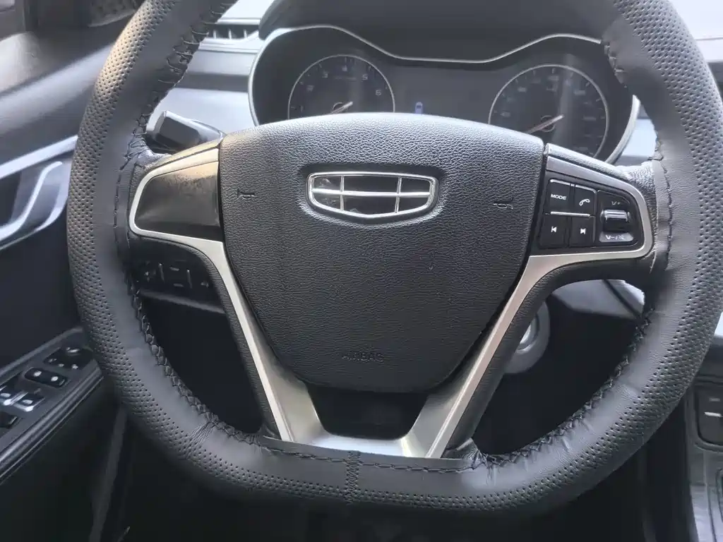 Geely Vision — миниатюра 15