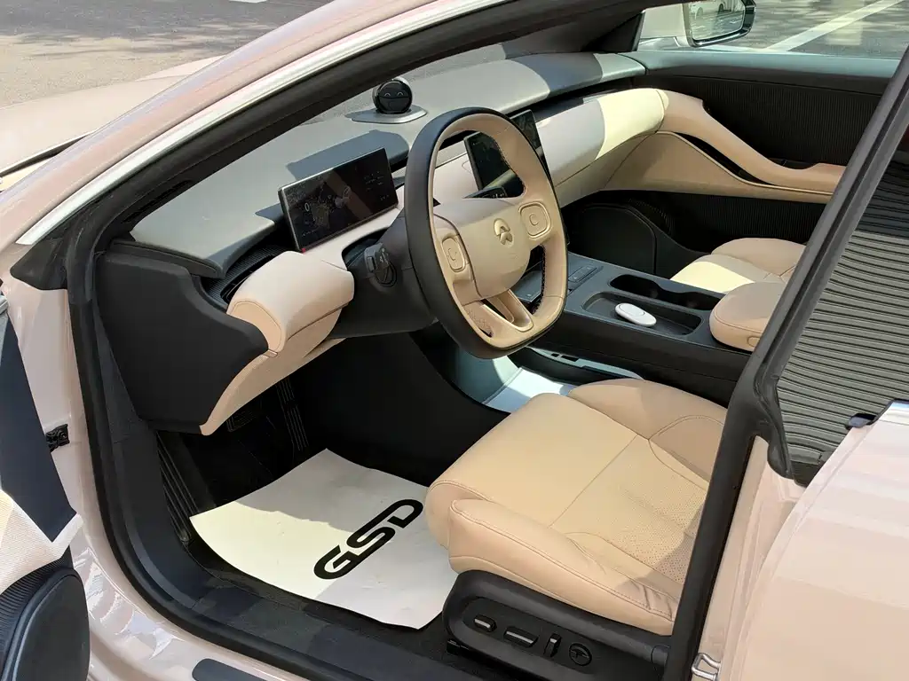NIO ET5 — миниатюра 4
