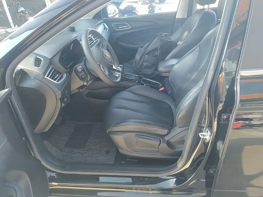 Roewe i5 — миниатюра 15