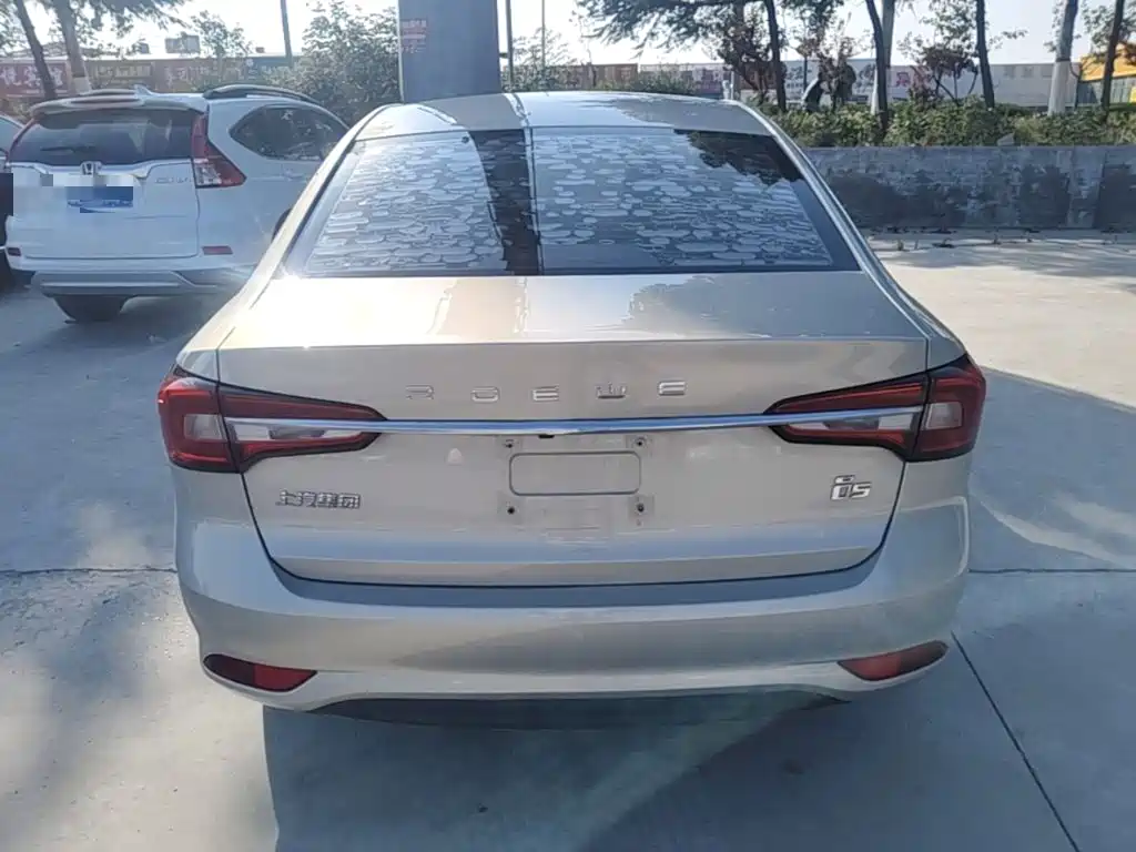 Roewe i5 — миниатюра 6
