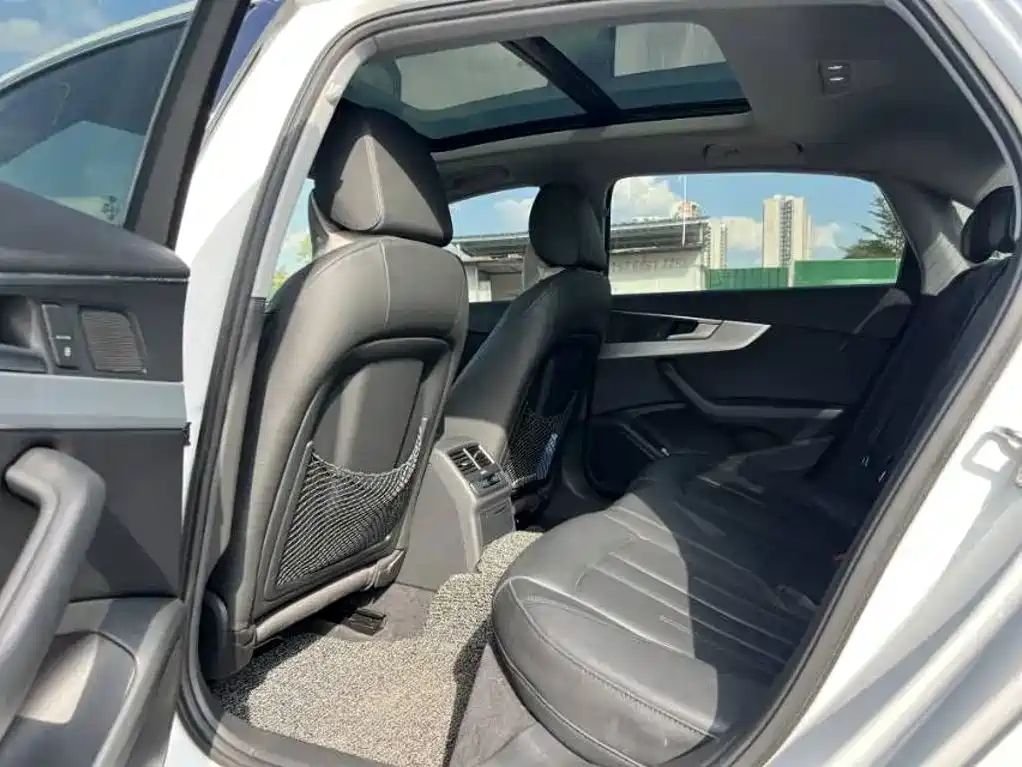 Audi A4L — миниатюра 6