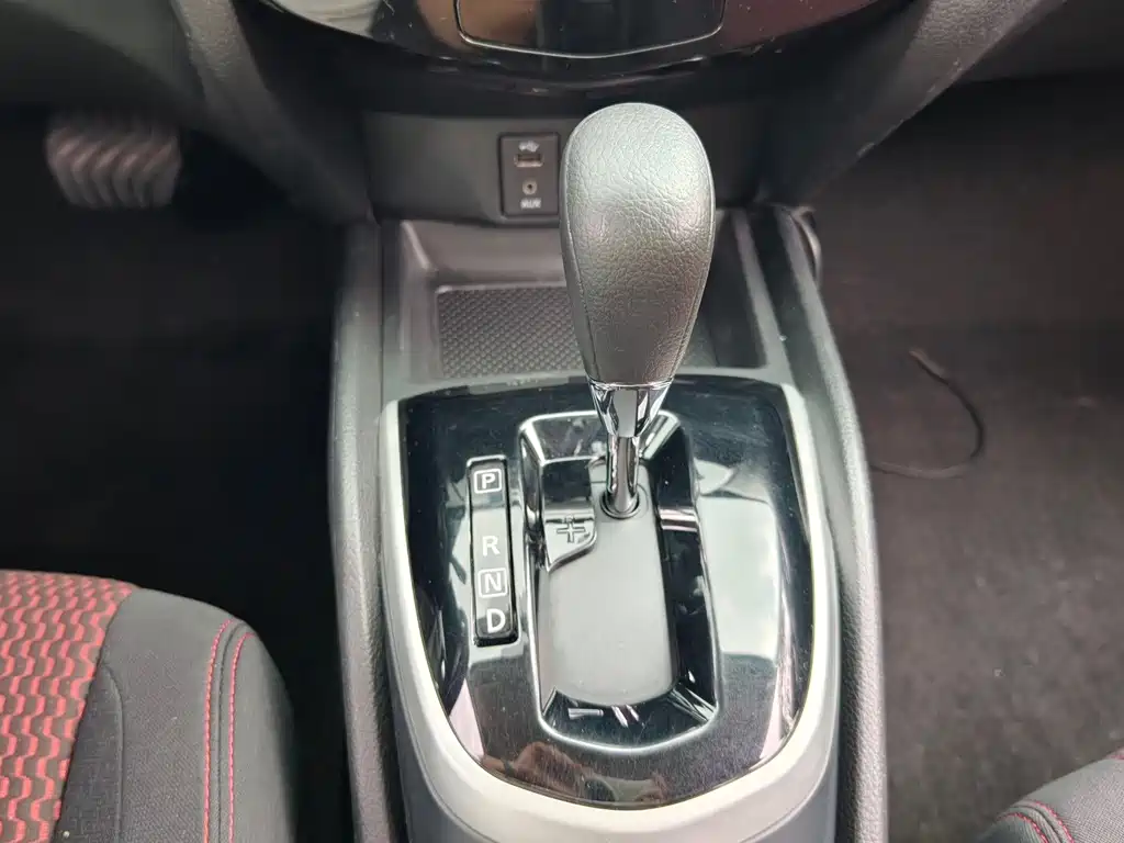 Nissan Qashqai 2.0L CVT Elite Edition China V, фото 26