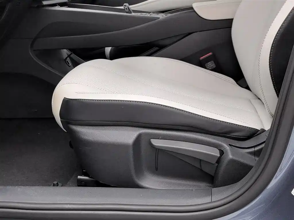 BYD SEAL 06 NEW ENERGY