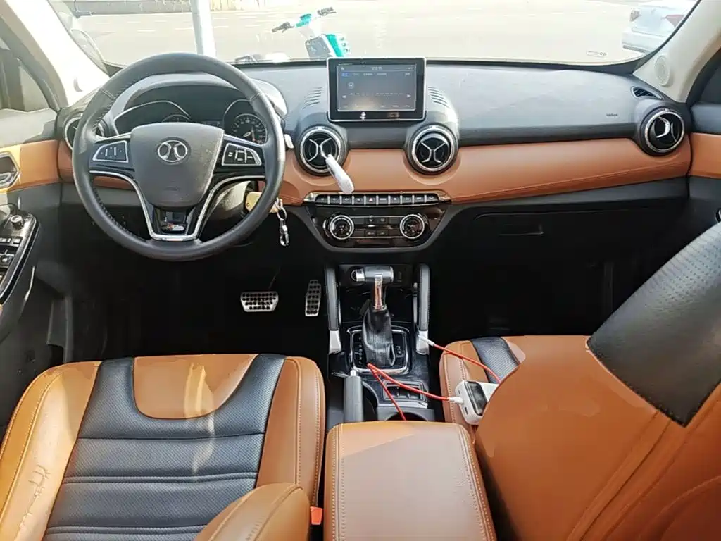 BAIC Senova X35 — миниатюра 10