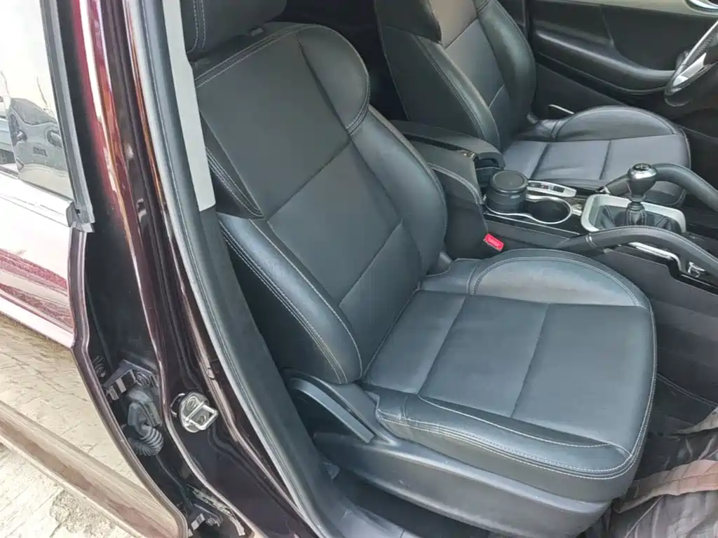 Zotye Zotye SR7 — миниатюра 25
