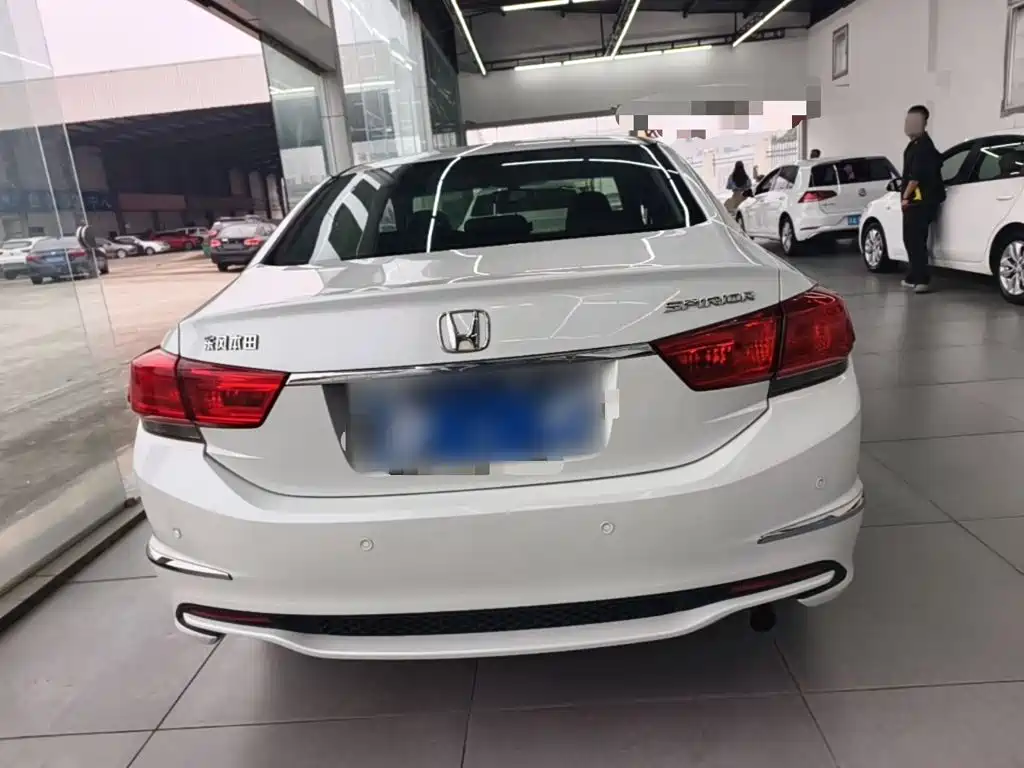 Honda Spirior — миниатюра 6
