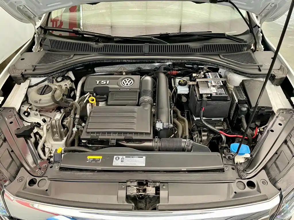 Volkswagen Sagitar — миниатюра 16