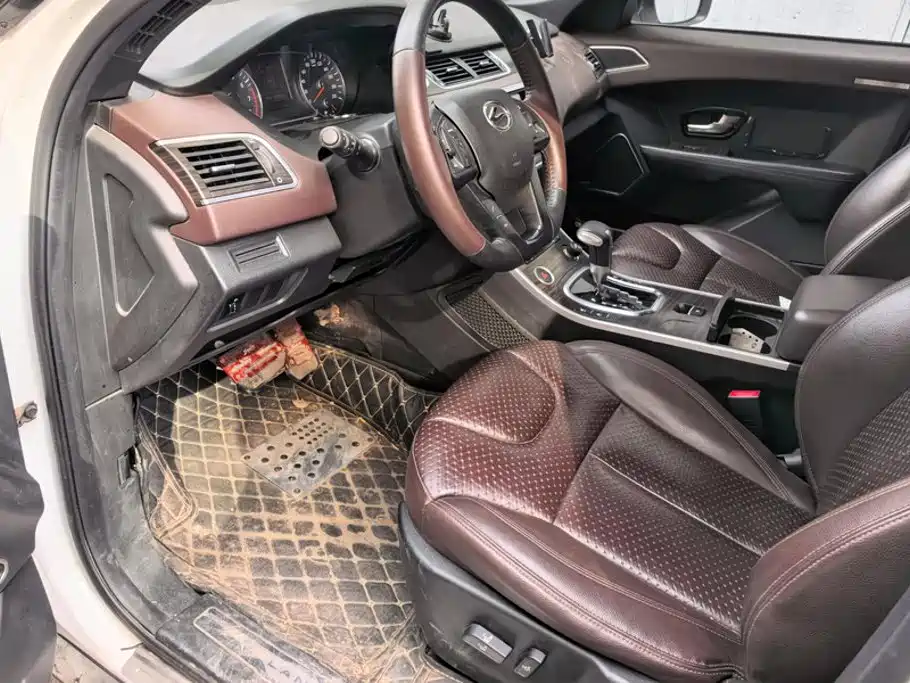 Landwind Landwind X7 — миниатюра 9