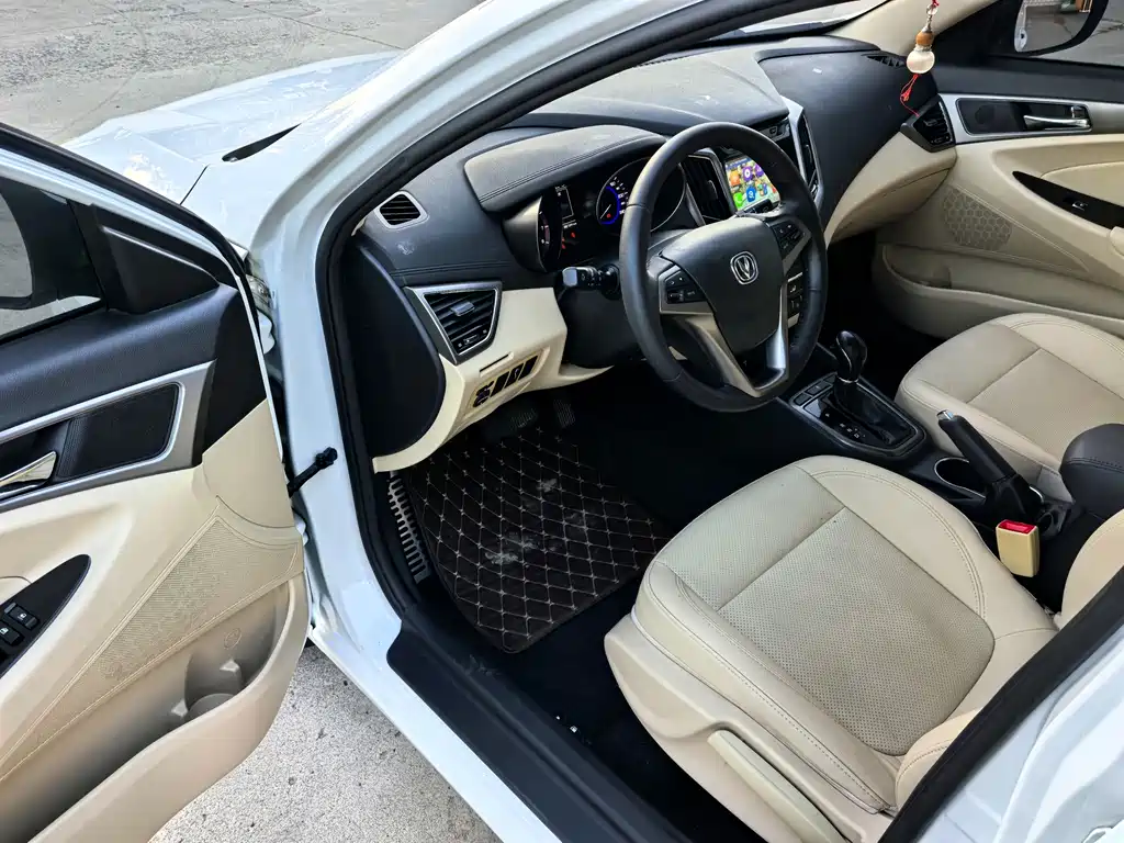 Changan Eado — миниатюра 11