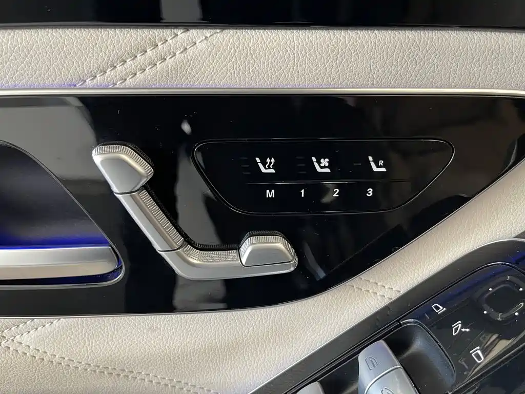 Mercedes-Benz S-Class — миниатюра 25